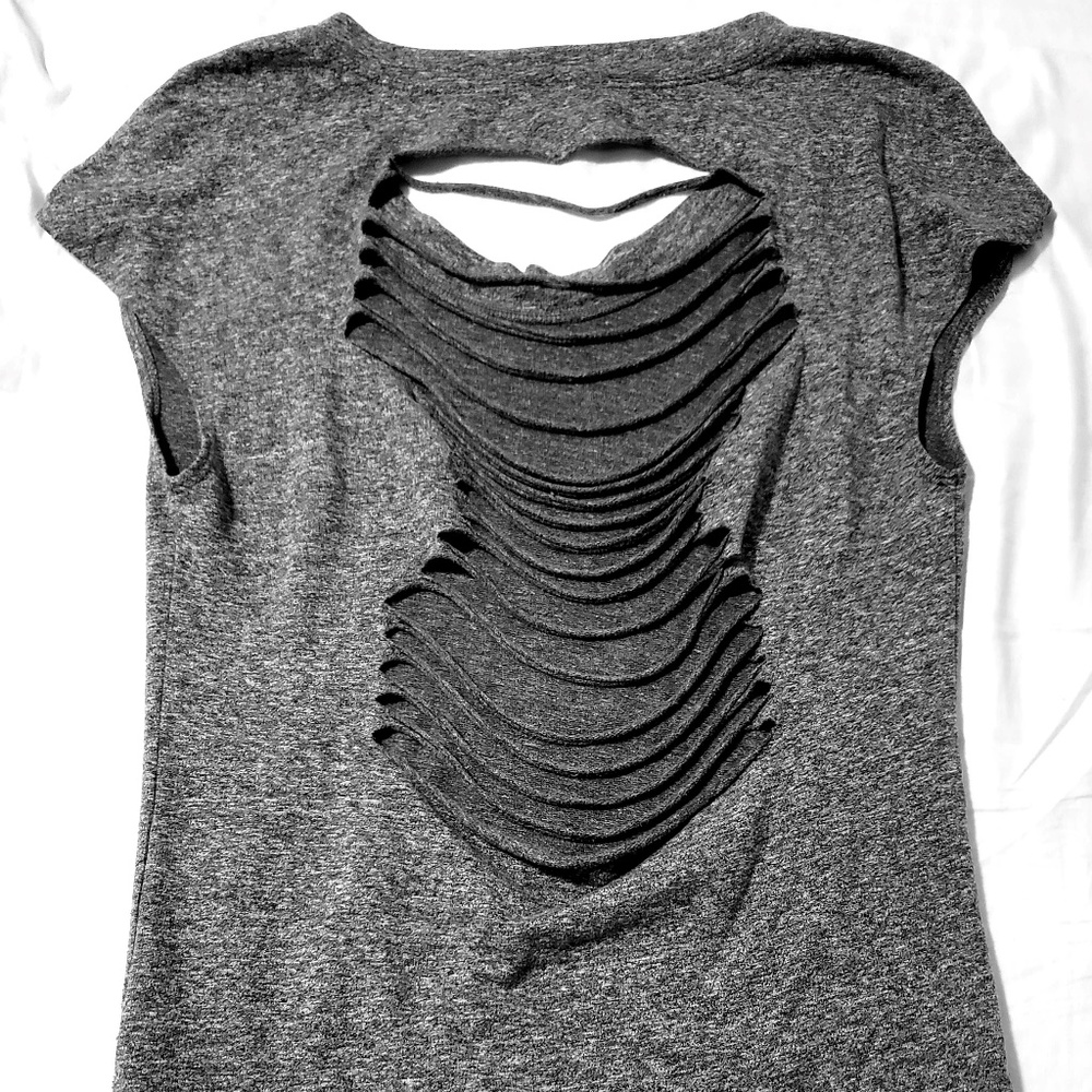 Bebe womens top gray shirt sweater cutout back
